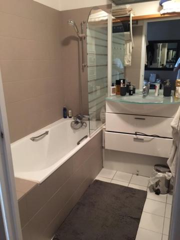 Photo of Bathroom in Silly-Gallieni