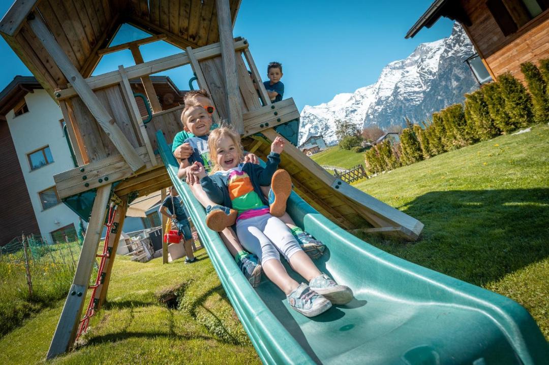 Photo of Others in Graechen