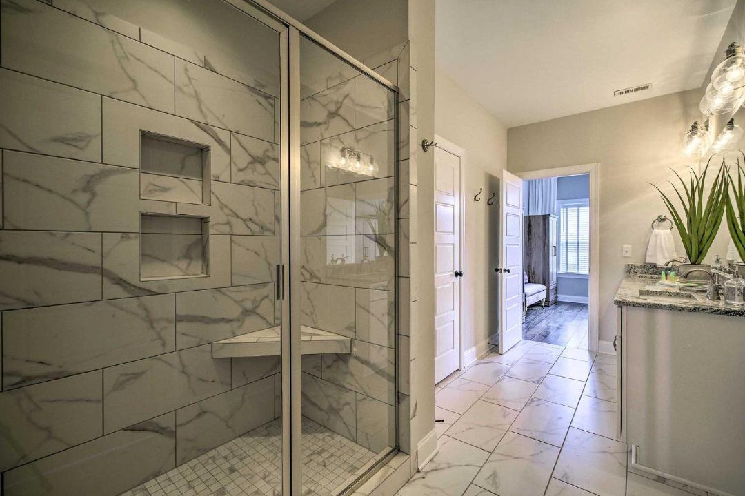 Photo of Bathroom in Downtown Chattanooga