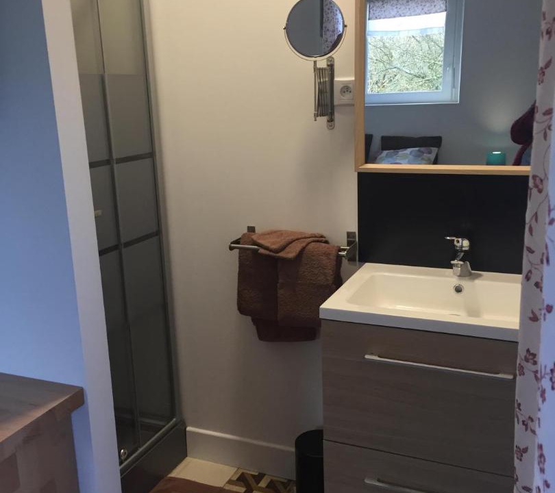 Photo of Bathroom in Ploubezre