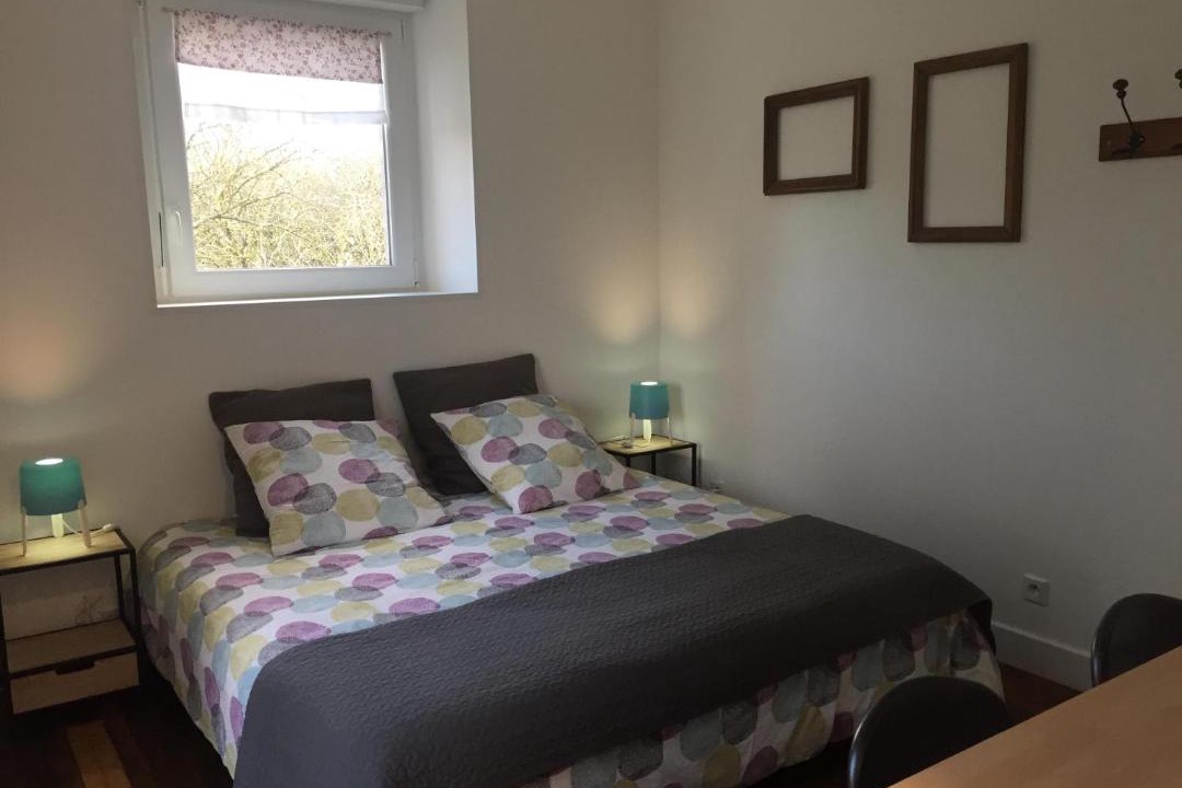 Photo of Bedroom in Ploubezre