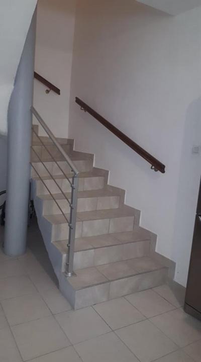 Photo of Others in Sablet