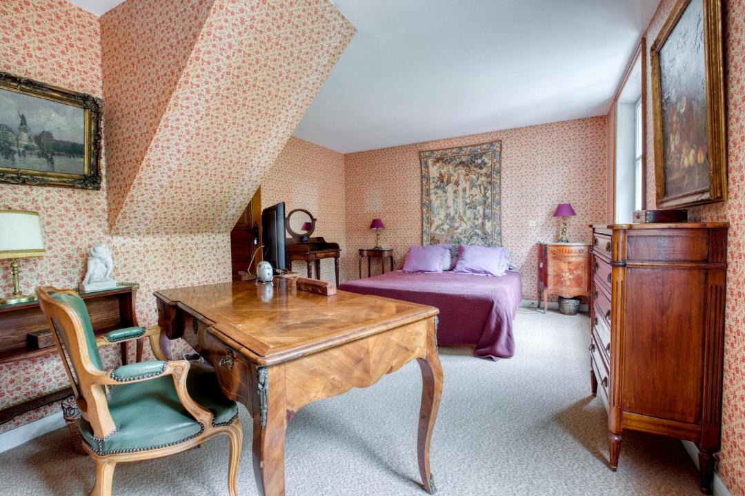 Photo of Bedroom in Paley