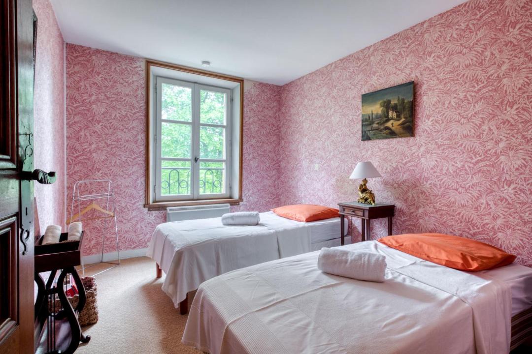 Photo of Bedroom in Paley