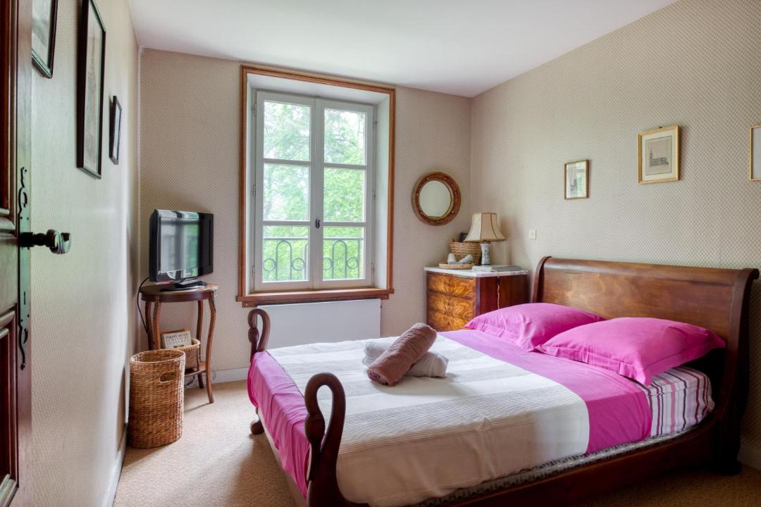 Photo of Bedroom in Paley