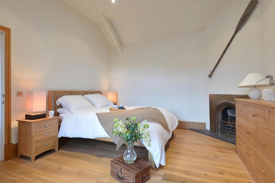 Photo of Bedroom in Edern