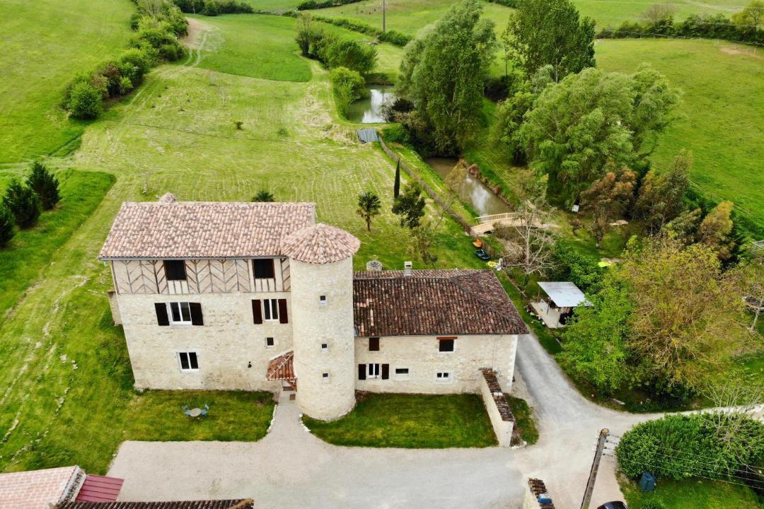 Photo of Others in Auch