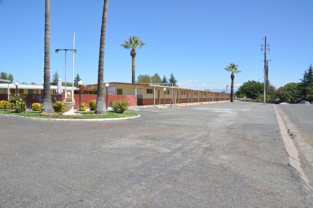 Photo of Buildings in Red Bluff