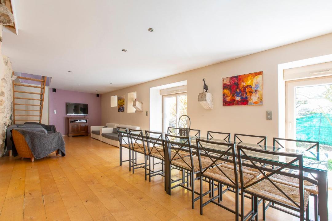 Photo of Livingroom in Jongieux