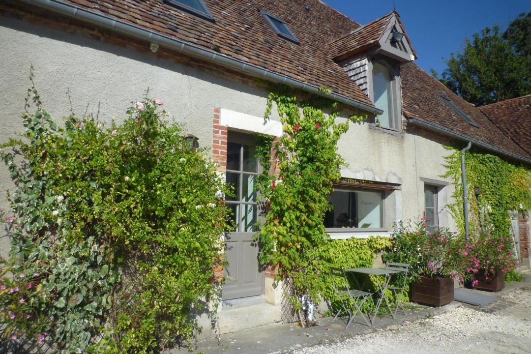 Photo of Others in Sens-Beaujeu