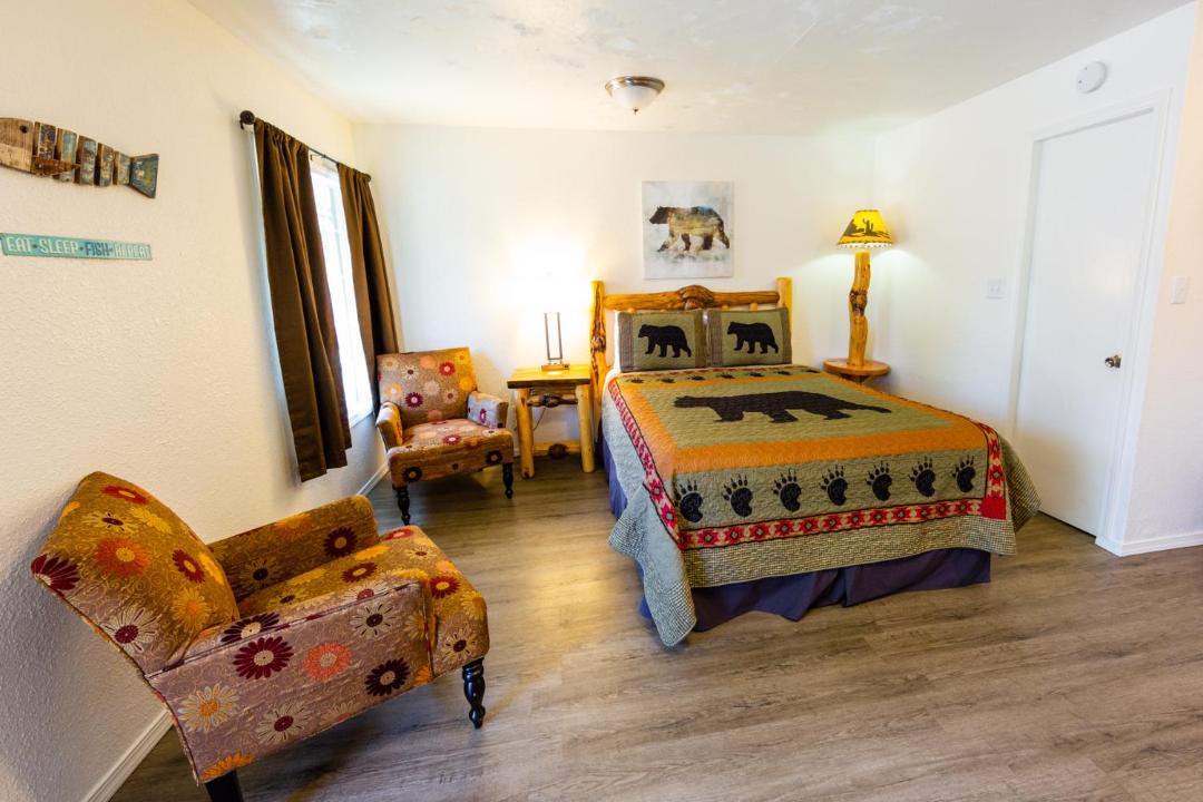 Photo of Bedroom in Oakridge