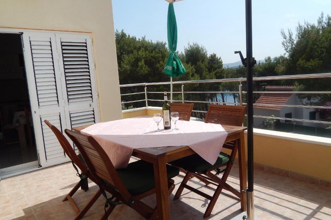 Photo of Patio Balcony in Cove Osibova (Milna)