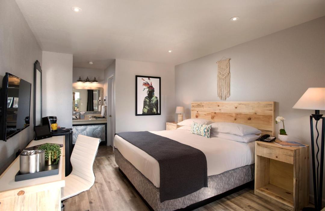 Photo of Bedroom in South Capitol