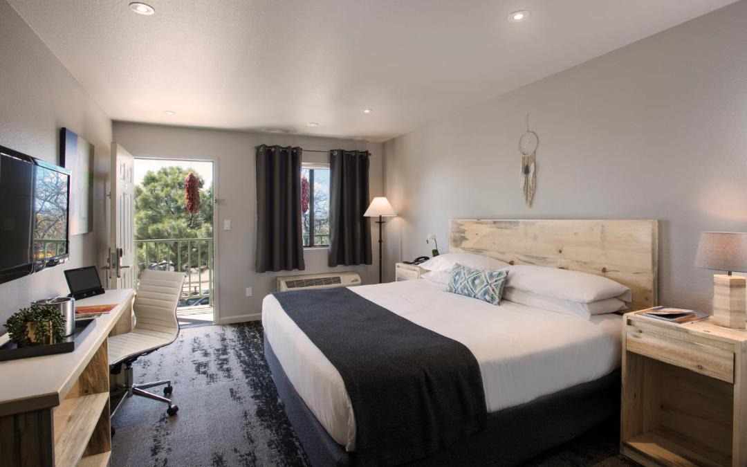 Photo of Bedroom in South Capitol