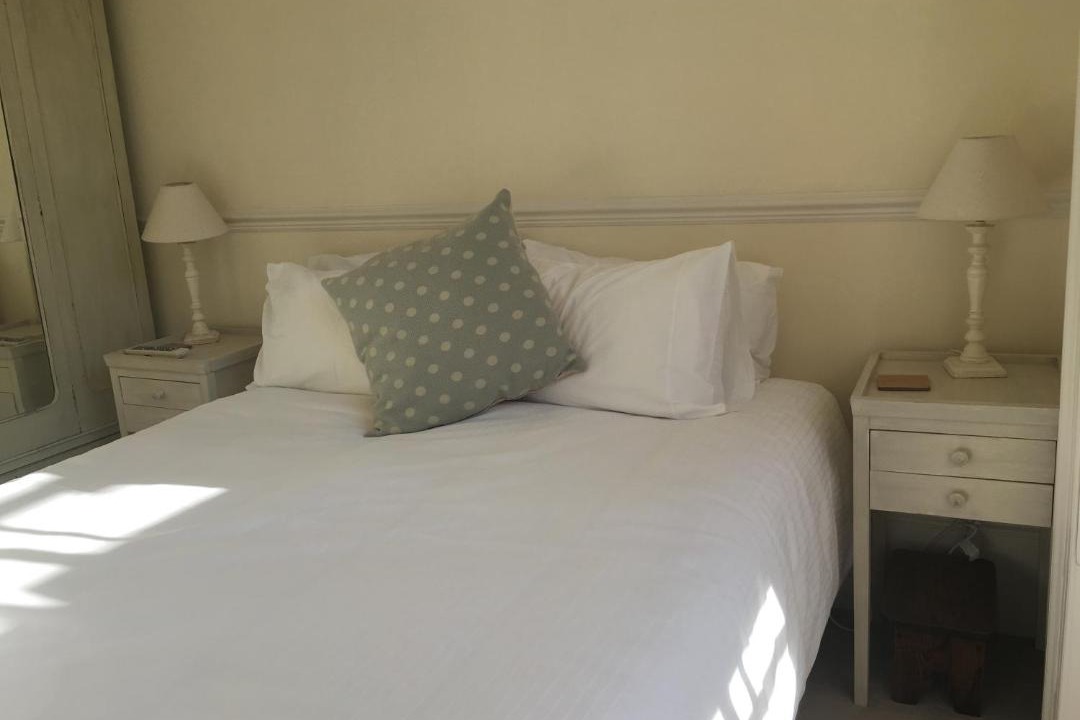 Photo of Bedroom in Cotham