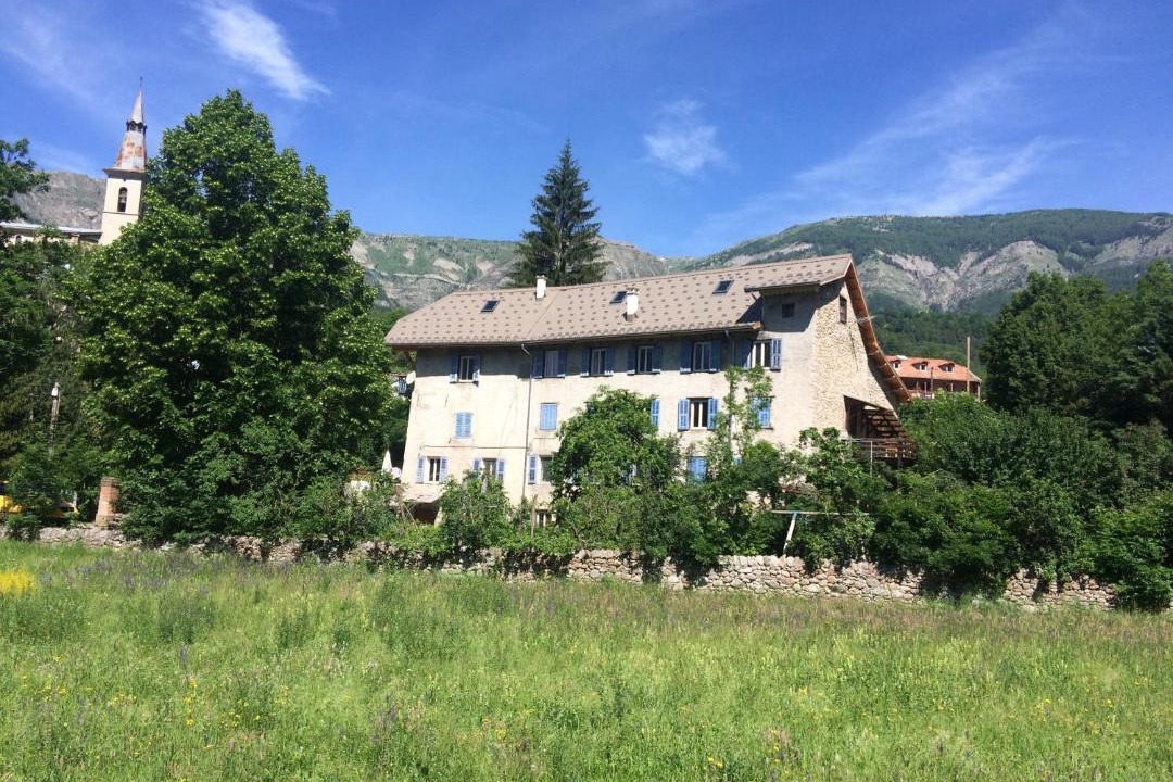 Photo of Buildings in Beauvezer