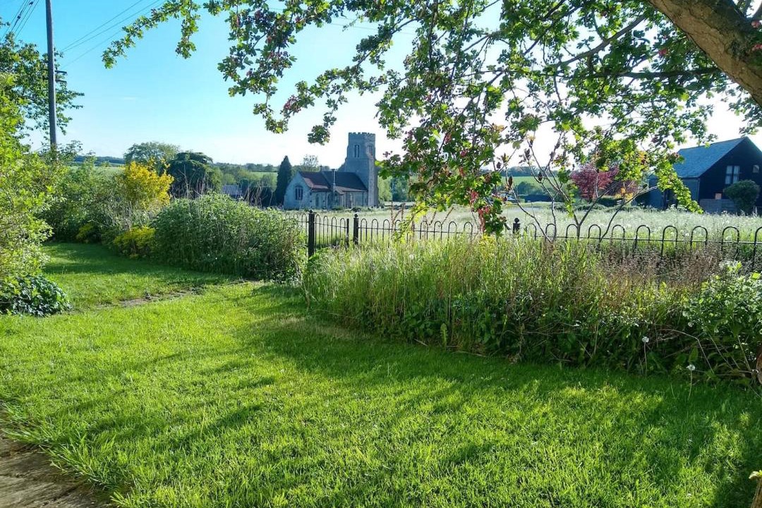 Photo of Others in Hawkedon