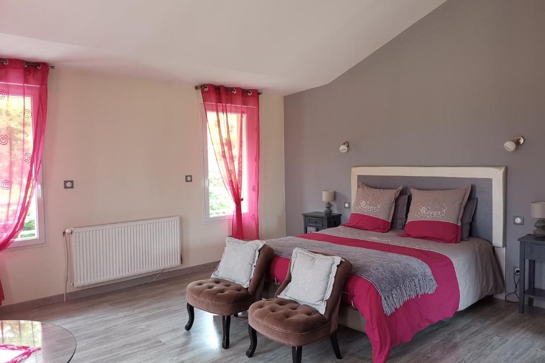 Photo of Bedroom in Mesnard-la-Barotiere