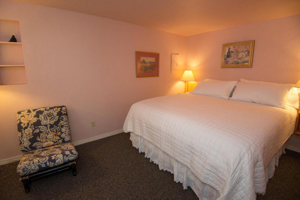 Photo of Others in Northwood