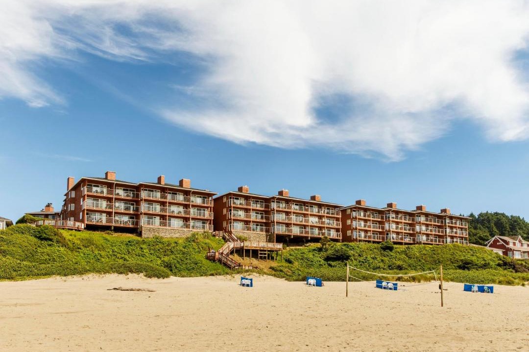 Photo of Others in Downtown Cannon Beach