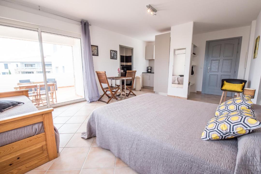 Photo of Others in Monticello