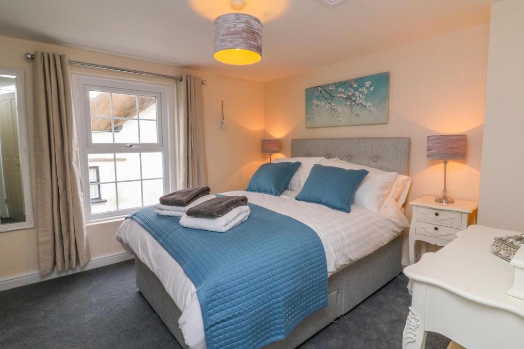 Photo of Others in Broadwoodkelly