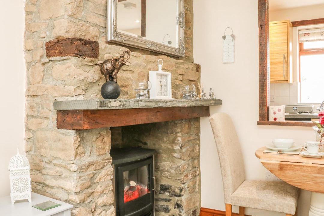 Photo of Others in Broadwoodkelly