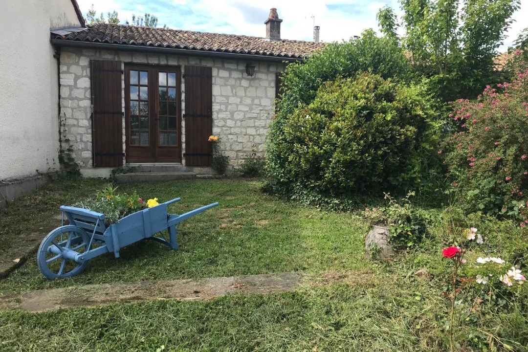 Photo of Others in Availles-Limouzine