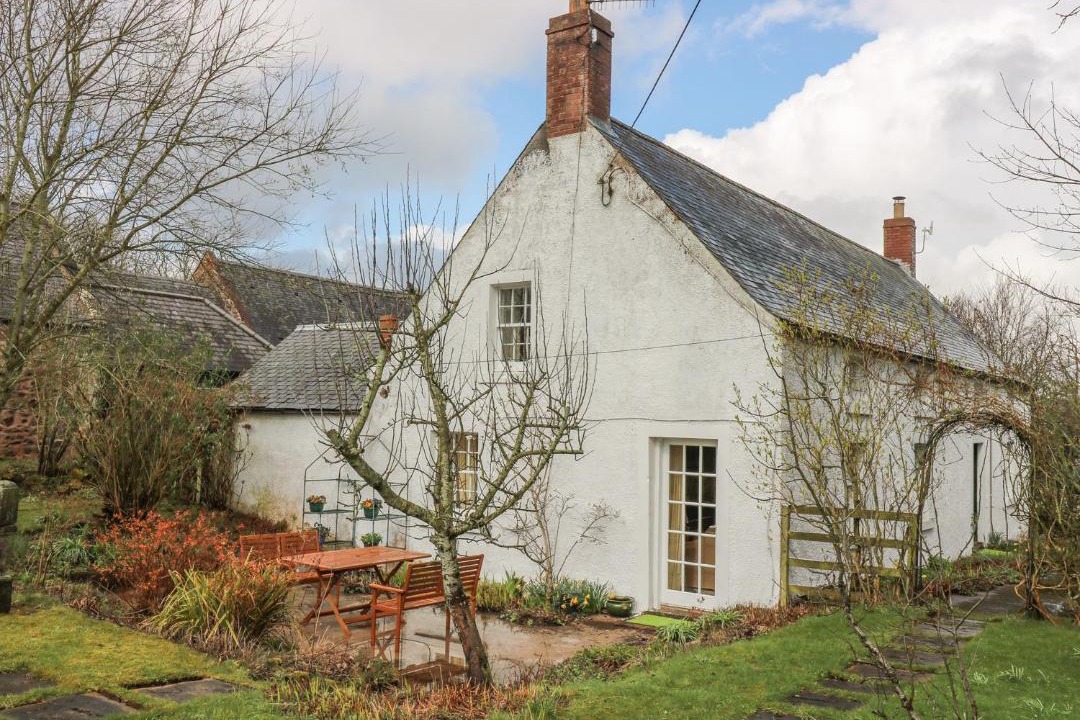 Photo of Others in Duns