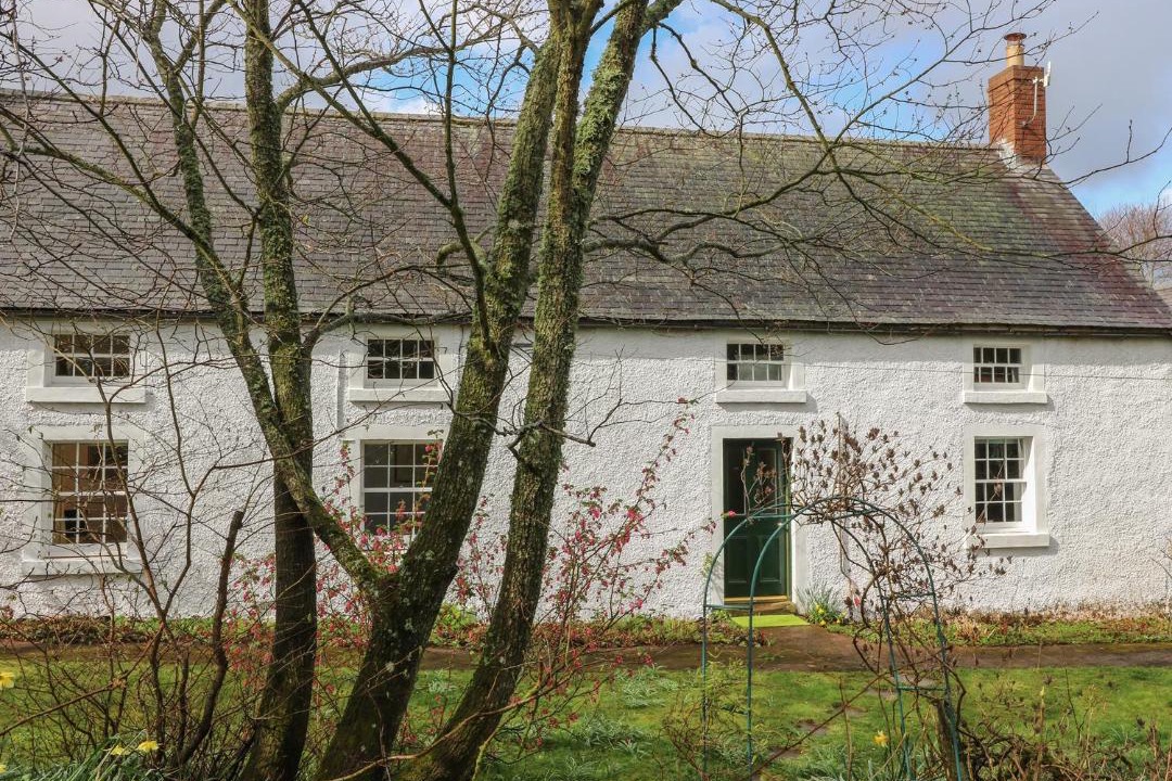 Photo of Others in Duns