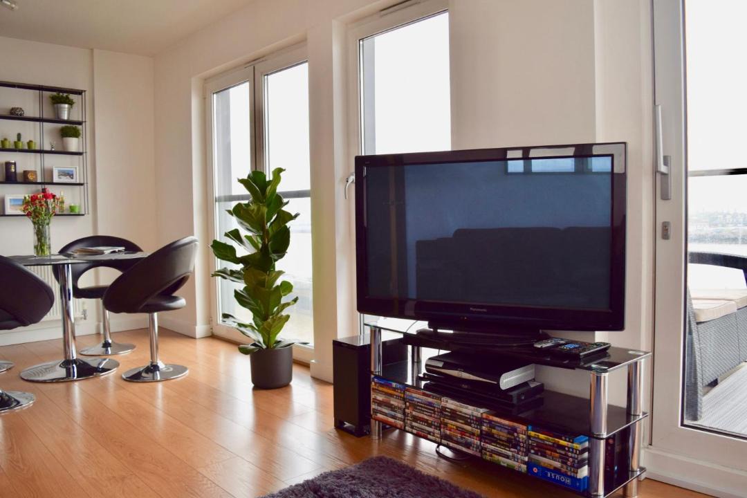 Photo of Livingroom in Peninsula