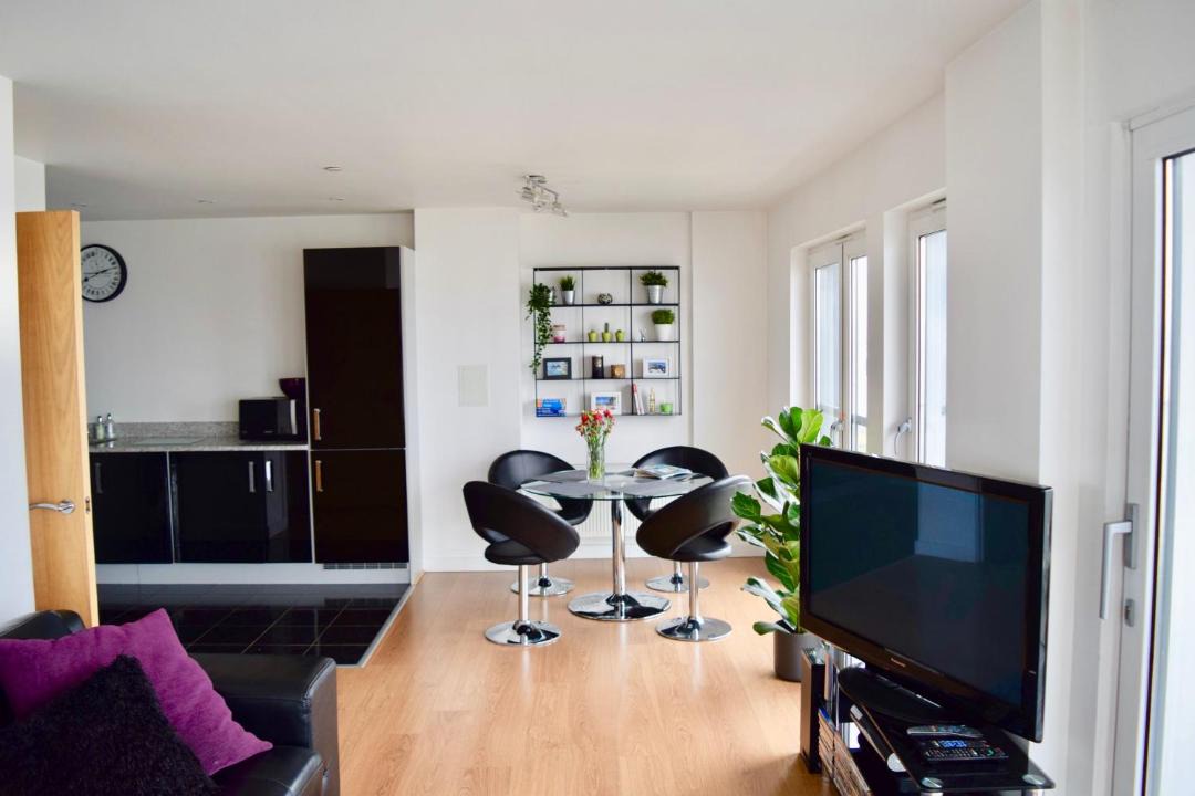 Photo of Livingroom in Peninsula