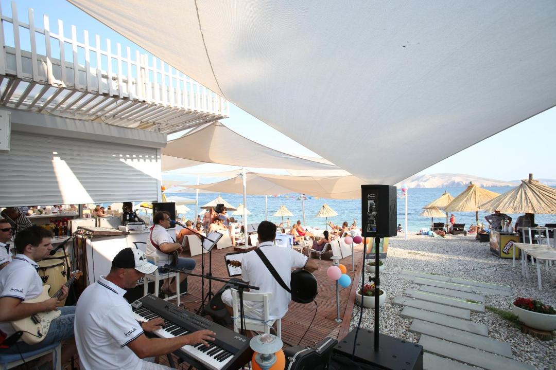 Photo of Others in Baska