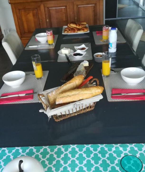 Photo of Others in Montbizot