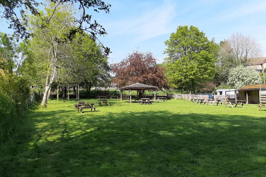 Photo of Others in Hook Norton