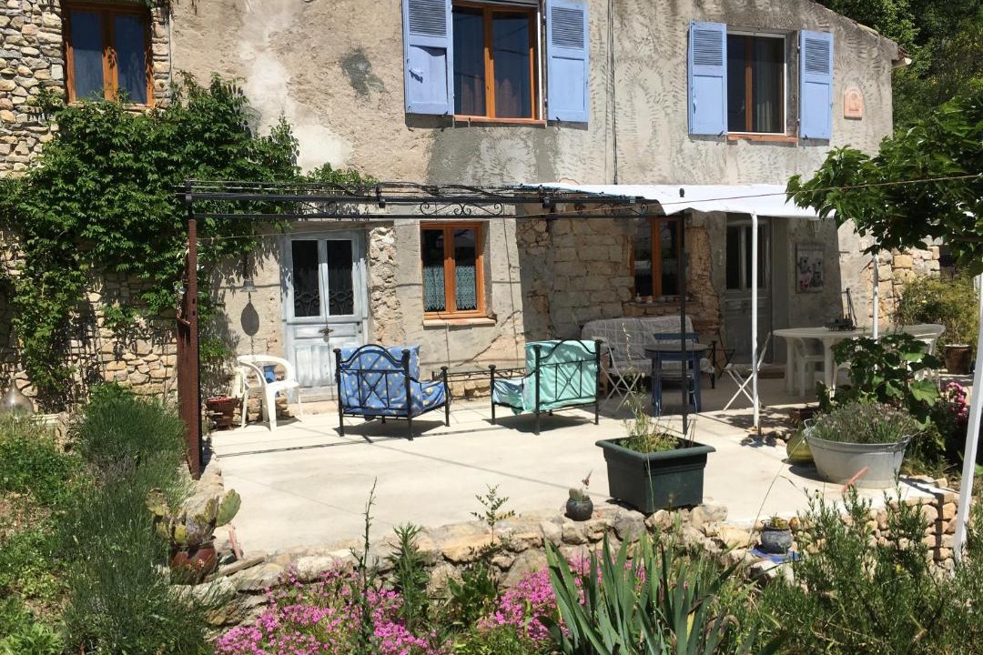 Photo of Buildings in Salernes