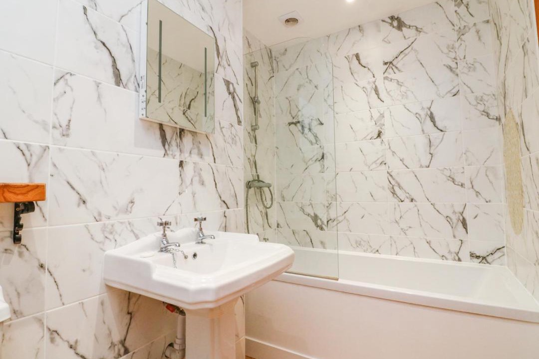 Photo of Bathroom in Lynton