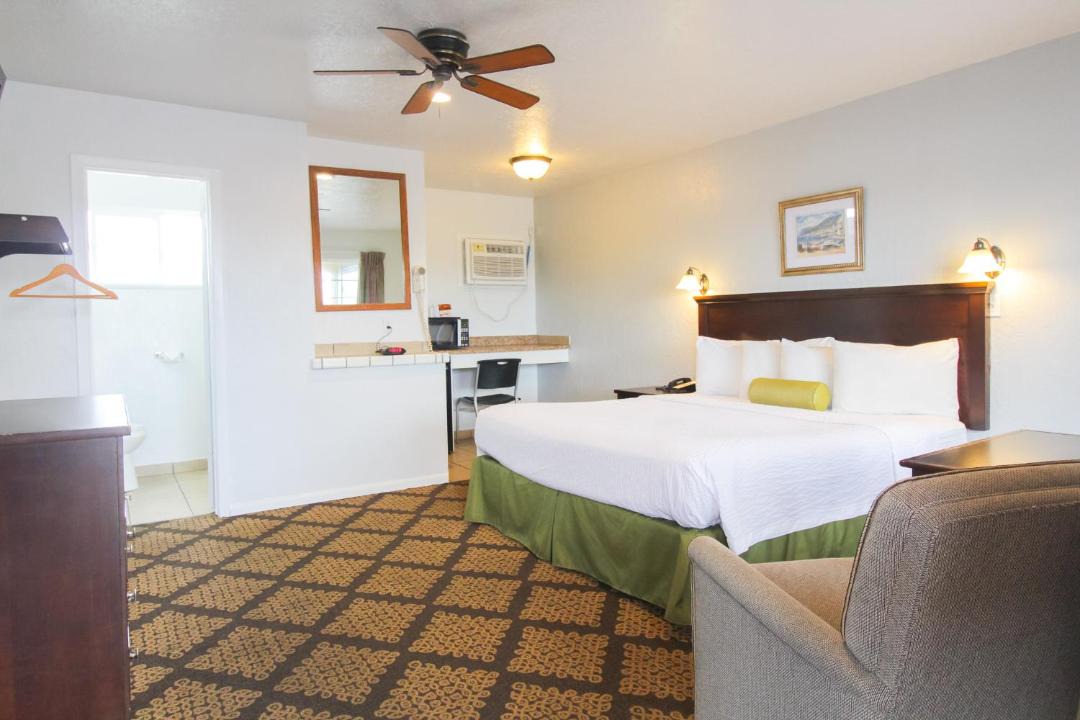 Photo of Others in Williams