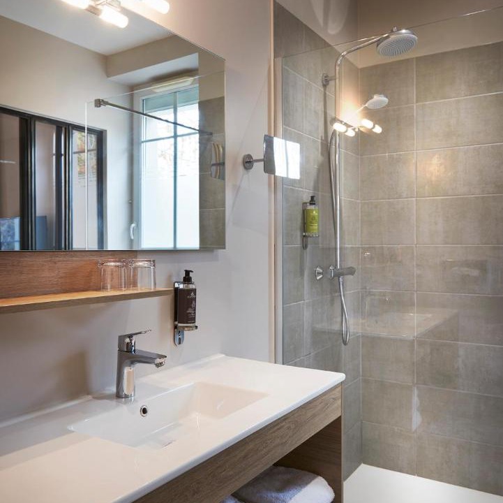 Photo of Others in Marges