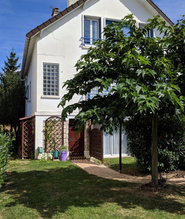 Photo of Others in Clamart