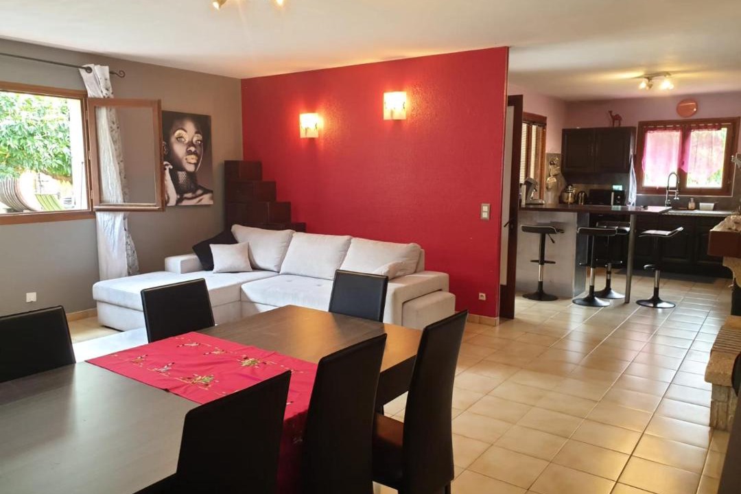 Photo of Others in Camelas