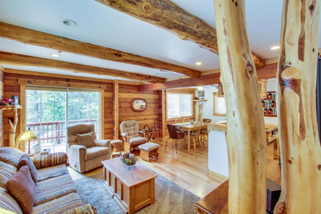 Photo of Livingroom in Truckee