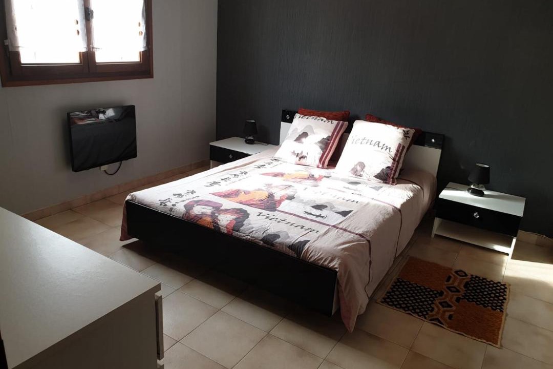 Photo of Others in Camelas