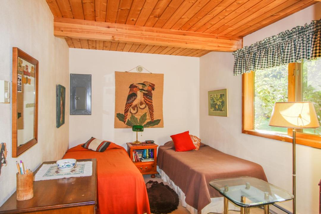 Photo of Livingroom in Lopez Island