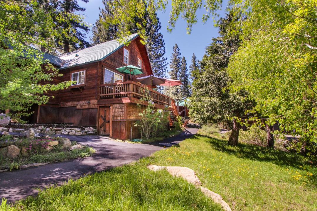 Photo of Buildings in Truckee