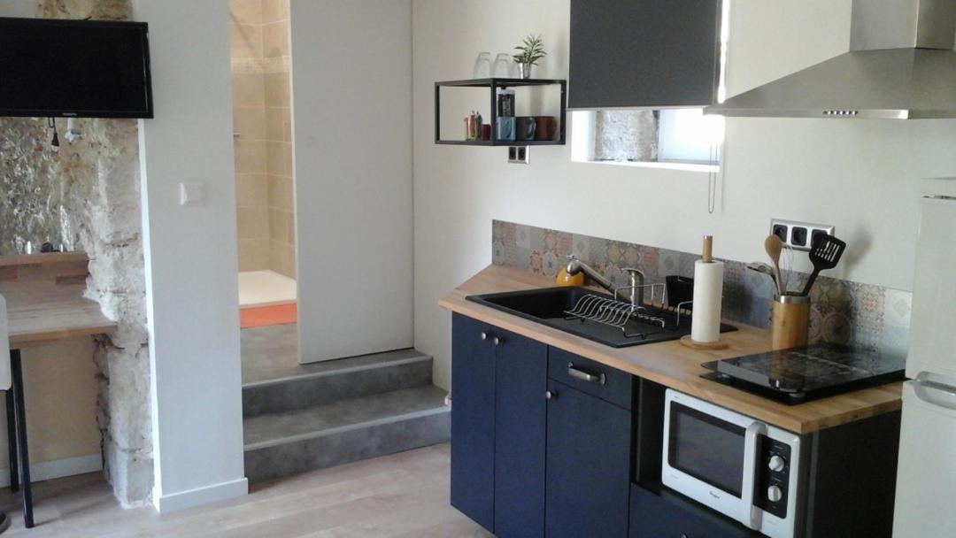 Photo of Kitchen in Saint-Pierre-d'Aurillac