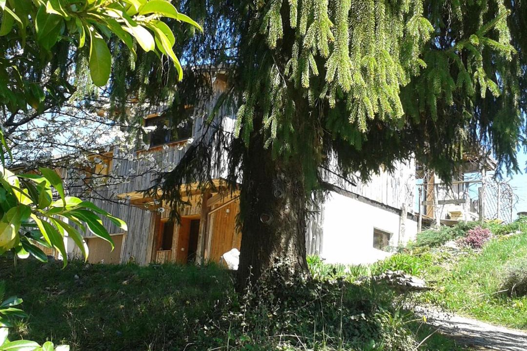 Photo of Buildings in Moye