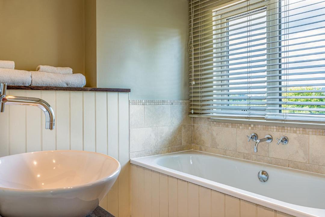 Photo of Others in Box