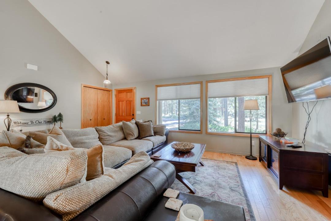 Photo of Livingroom in Deer Park