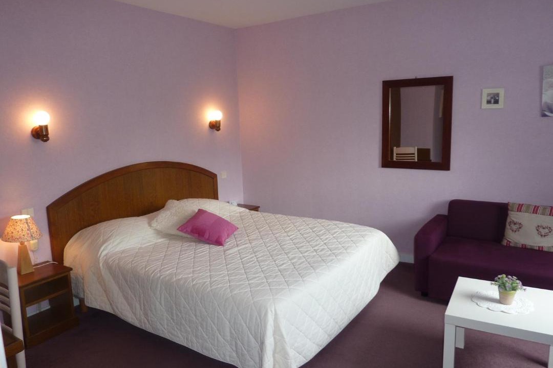 Photo of Bedroom in Saint-Pere